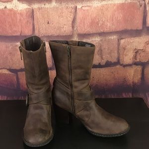 Born Brown Leather Boots